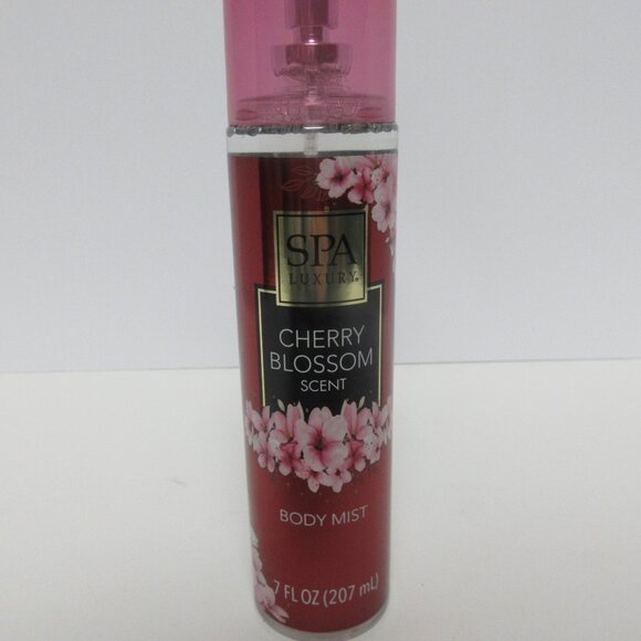 Cherry Blossom Refreshing Body Scent Fragrance Mist Spa Luxury 7fl Oz/207 Ml - Picture 3 of 6